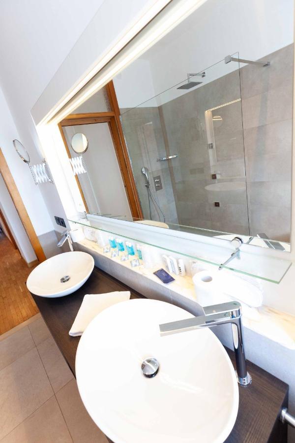 Attico Panoramico In Centro - Civetta Apartment Belluno Luaran gambar